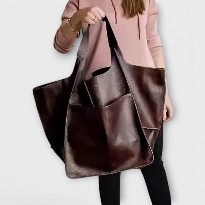 Kalliope | Spacious Weekender Borsa
