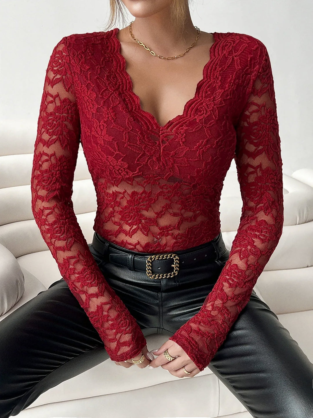 Brooke | Sheer Pizzo Scollo a V Manica Lunga Top