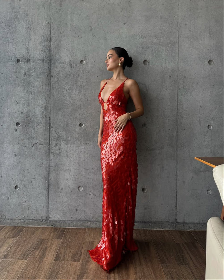 Veronica | Abito Maxi in Paillettes, Scollo a V e Spalline Sottili
