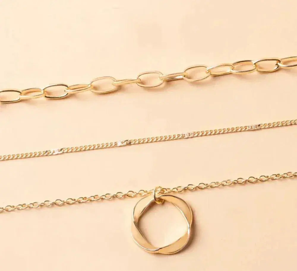 Collana classico in or a strati con ciondolo