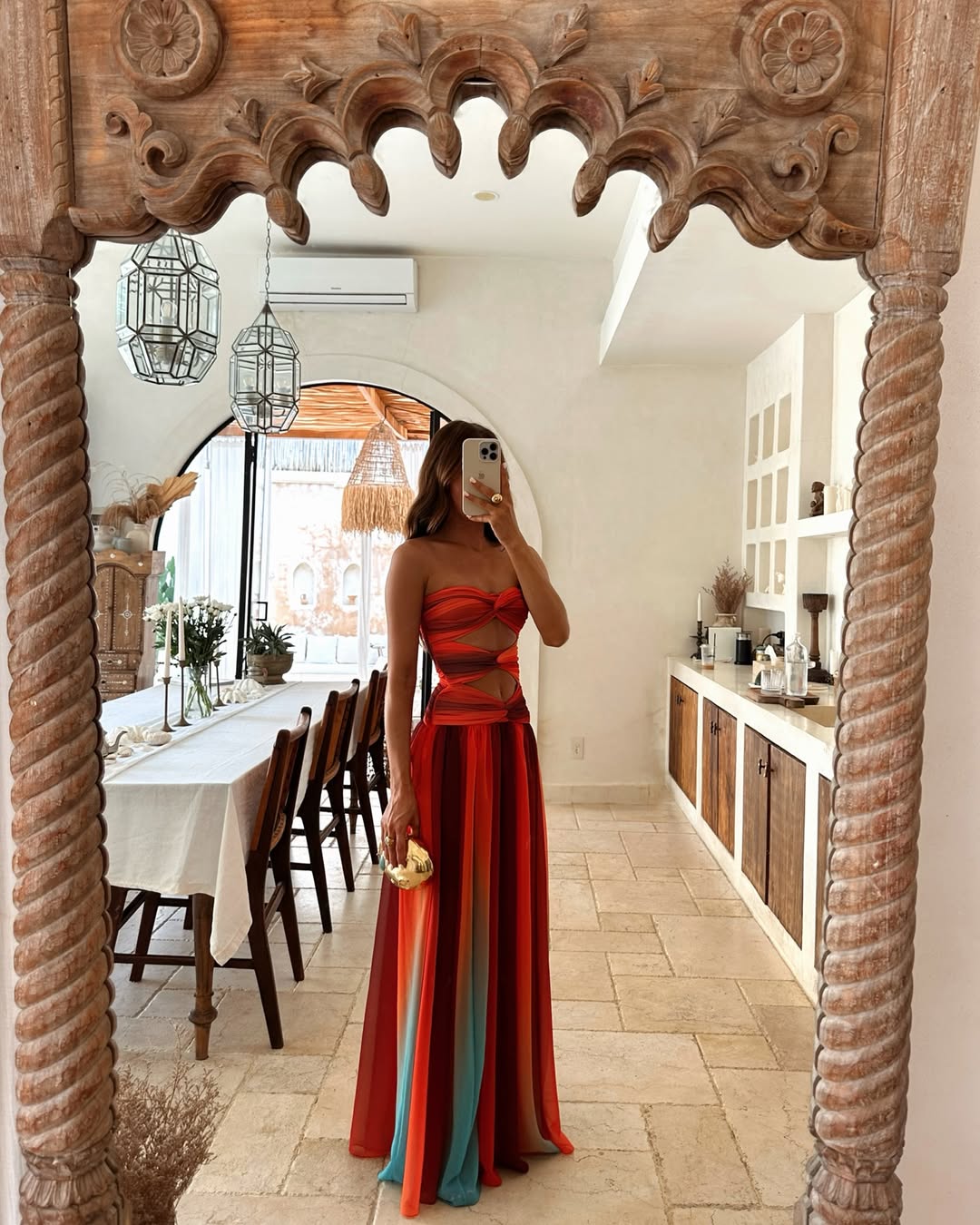 Wren | Abito Maxi Ombré Senza Spalline con Cut-Out